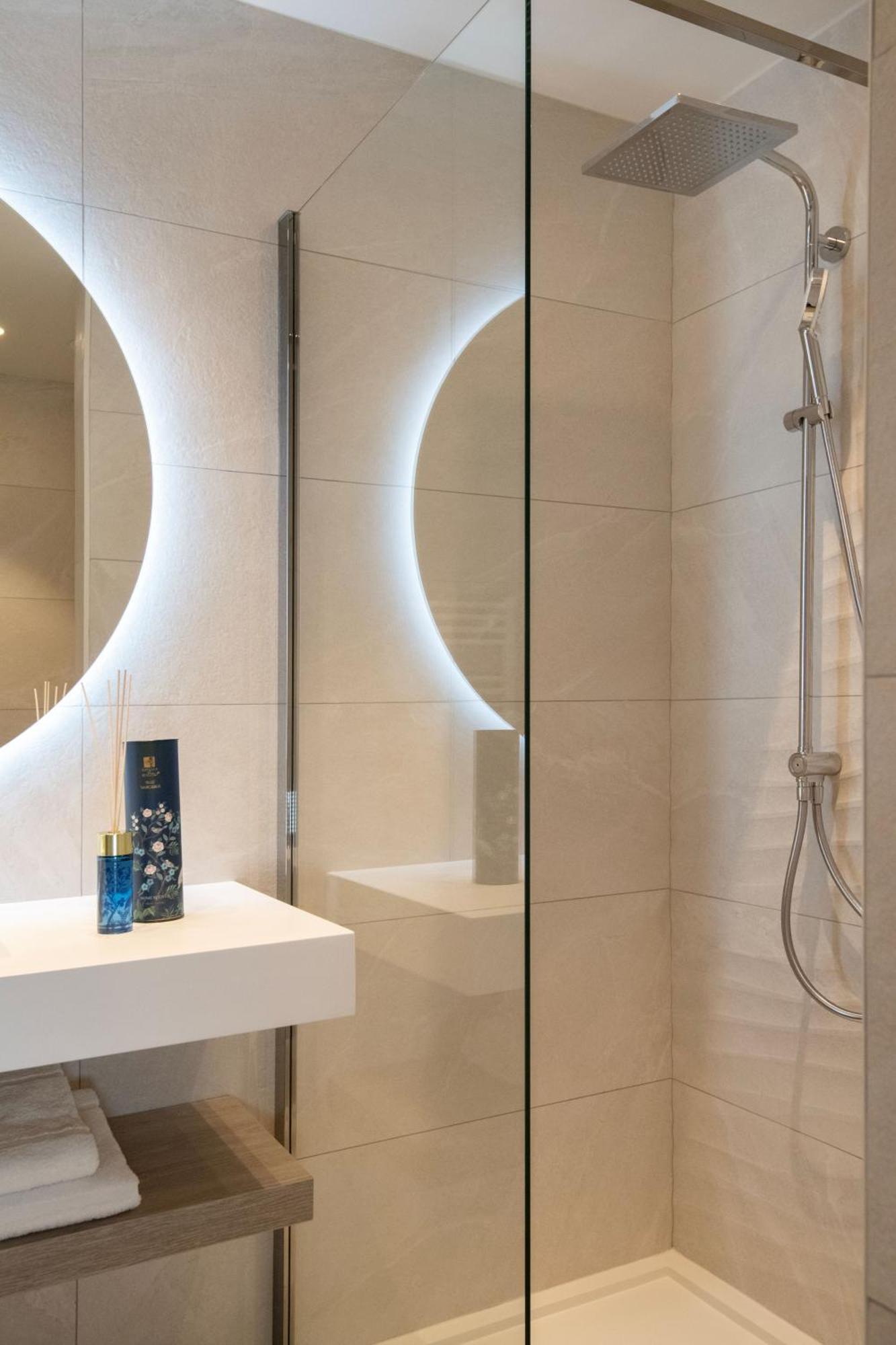 Residence Hoteliere Chambord Au Coeur De Menton - Entierement Renovee Εξωτερικό φωτογραφία