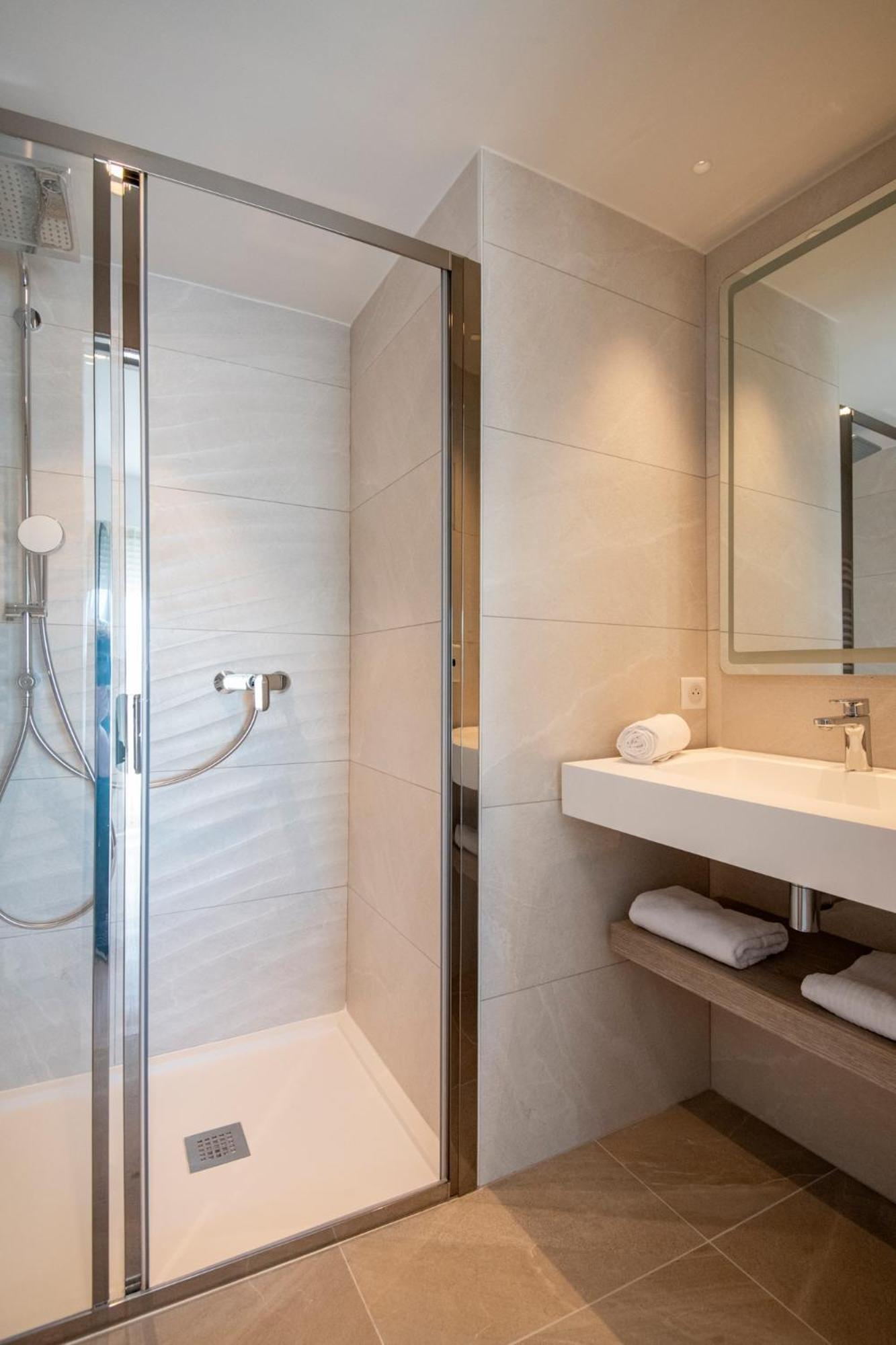 Residence Hoteliere Chambord Au Coeur De Menton - Entierement Renovee Εξωτερικό φωτογραφία