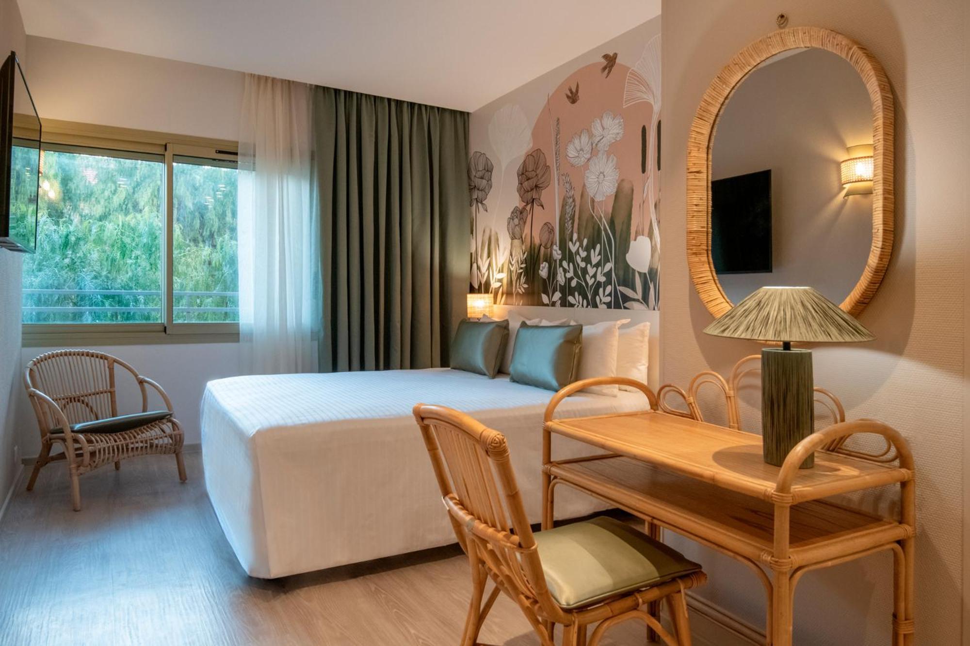 Residence Hoteliere Chambord Au Coeur De Menton - Entierement Renovee Εξωτερικό φωτογραφία