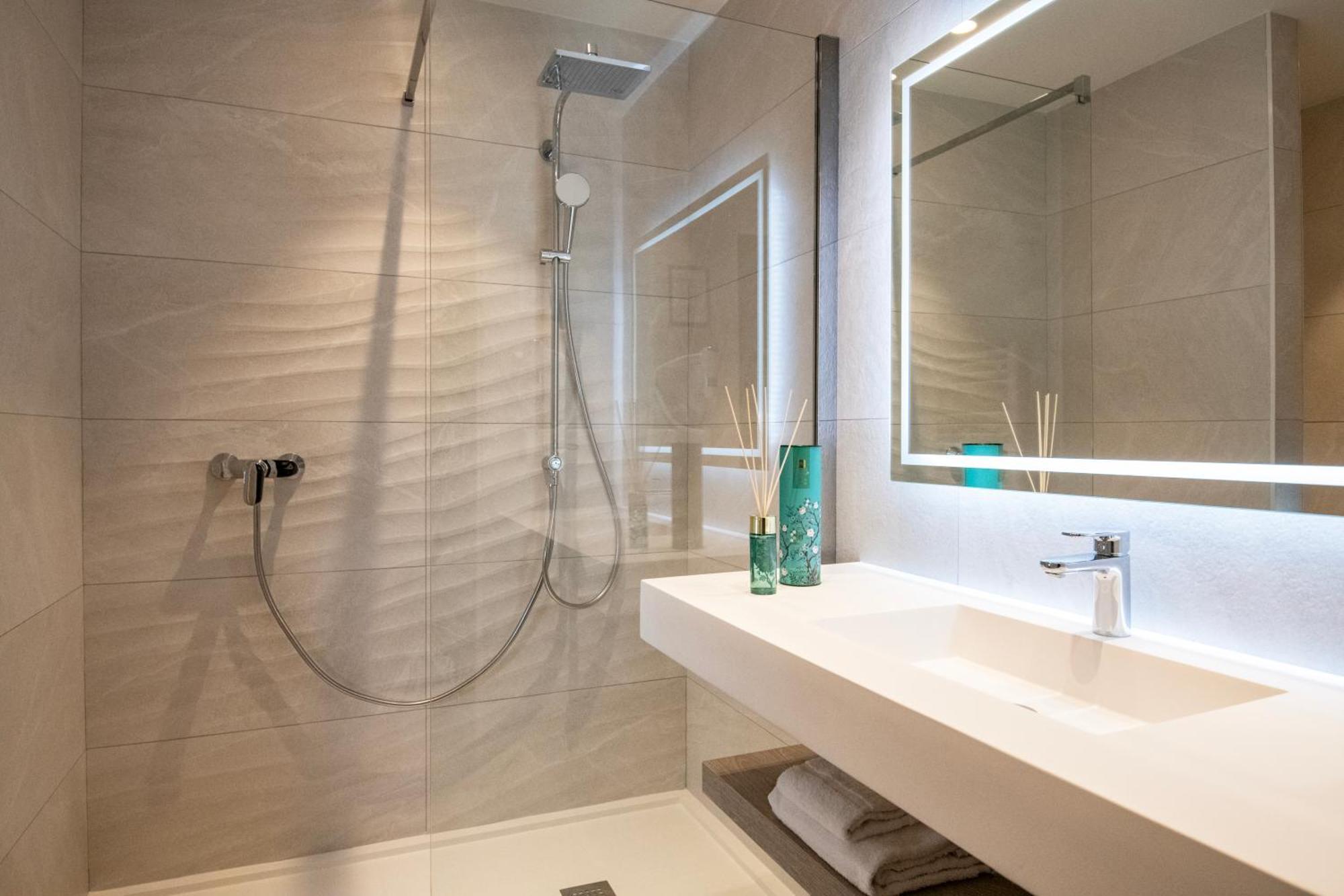 Residence Hoteliere Chambord Au Coeur De Menton - Entierement Renovee Εξωτερικό φωτογραφία